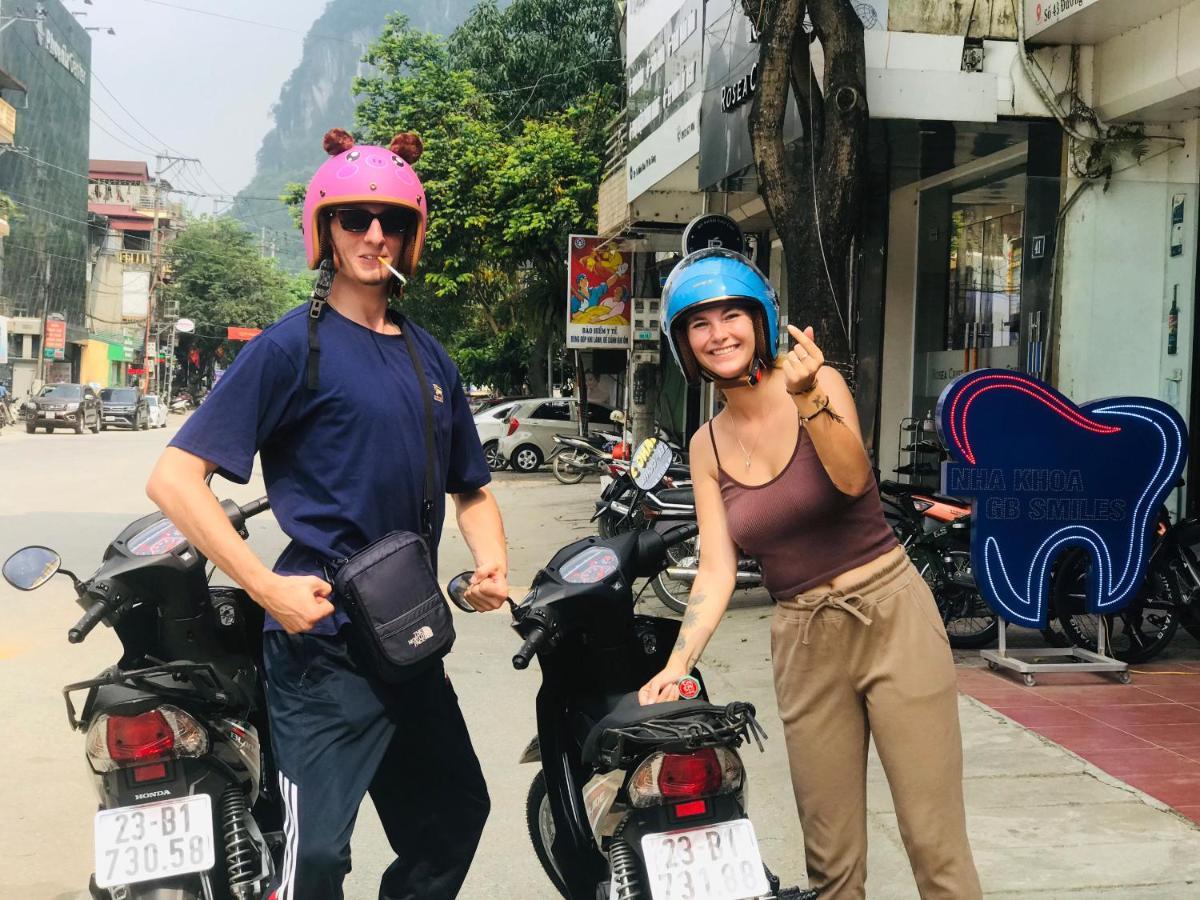 Ha Giang Safari Hostel & Motorbikes Zewnętrze zdjęcie